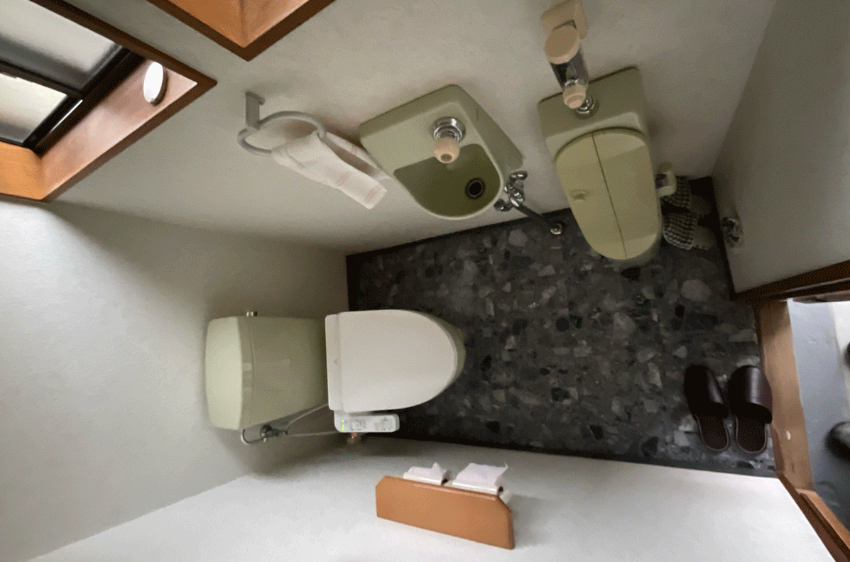 邸トイレ旧